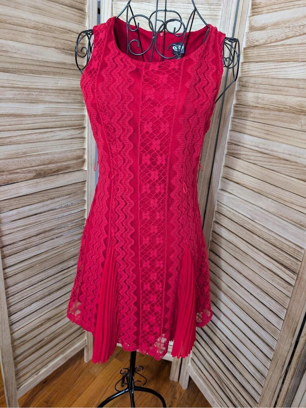 DISNEY PIXAR COCO - WOMEN - DRESS - SIZE MEDIUM - TANGO RED